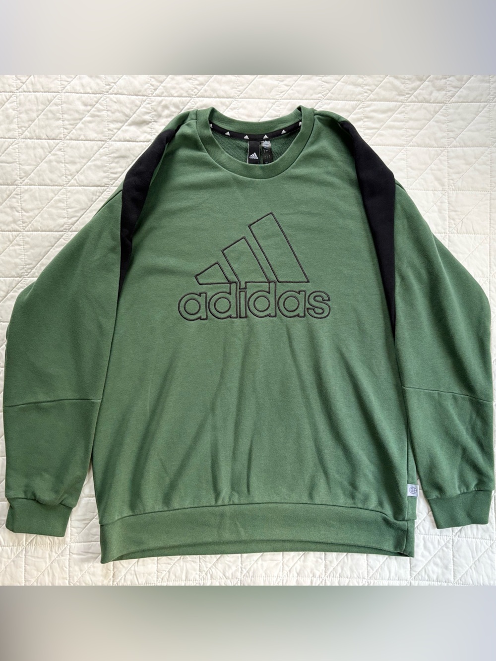 Adidas Men’s Colorblock Crewneck Sweatshirt Green & Black Large